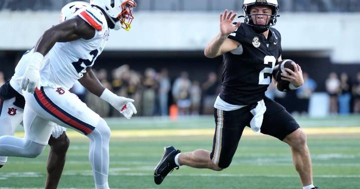 Diego Pavia throws TD pass in OT and No. 15 Vanderbilt holds off Auburn 45