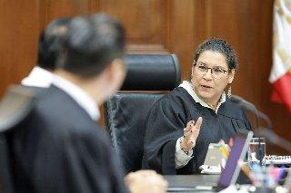 Propone Lenia Batres que la UIF pueda bloquear cuentas sin orden judicial