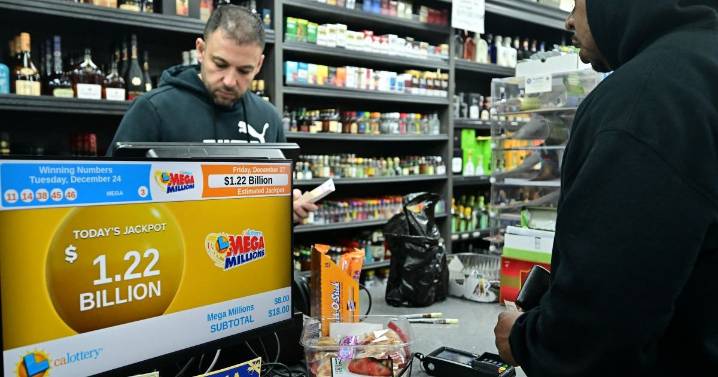Vuelve la fiebre de la lotería: Mega Millions y Powerball acumulan premios récord