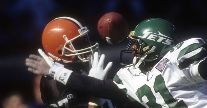 New York Jets Flight Connections 11/30/25