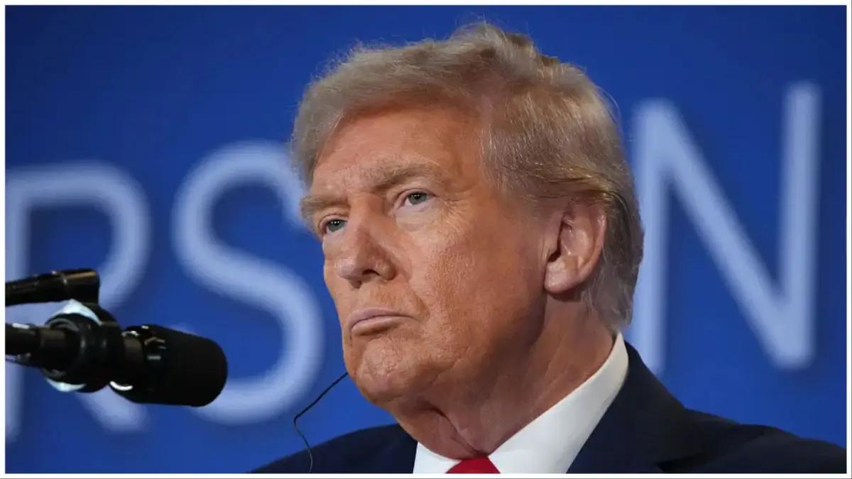 ‘Cover That’: Trump’s New Photo Has Viewers Grossed Out on One Detail He’ll Go Berserk Over Once He See