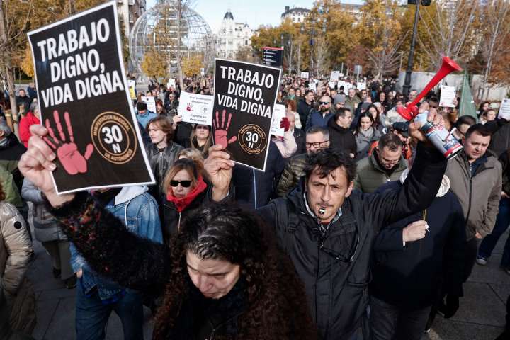 Miles de autónomos claman por la "dignidad" de su colectivo