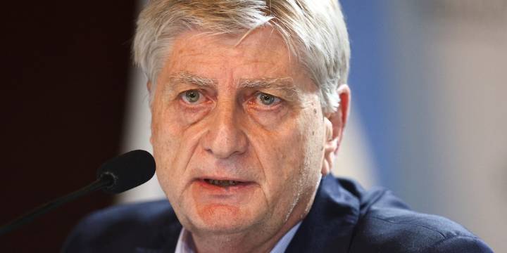 Un gobernador opositor a Milei presentó un “presupuesto de resistencia” y negocia el pago de deuda con Nación