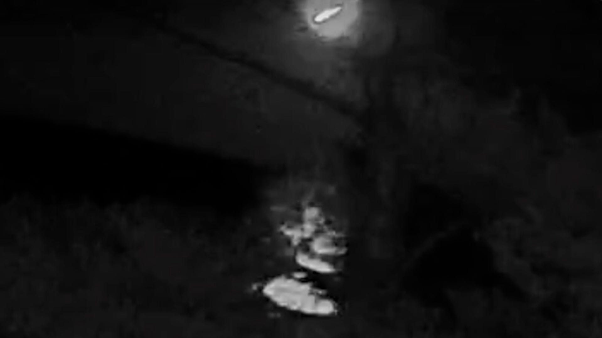 Meteor watchers catch fireball over Lake Superior. See the video