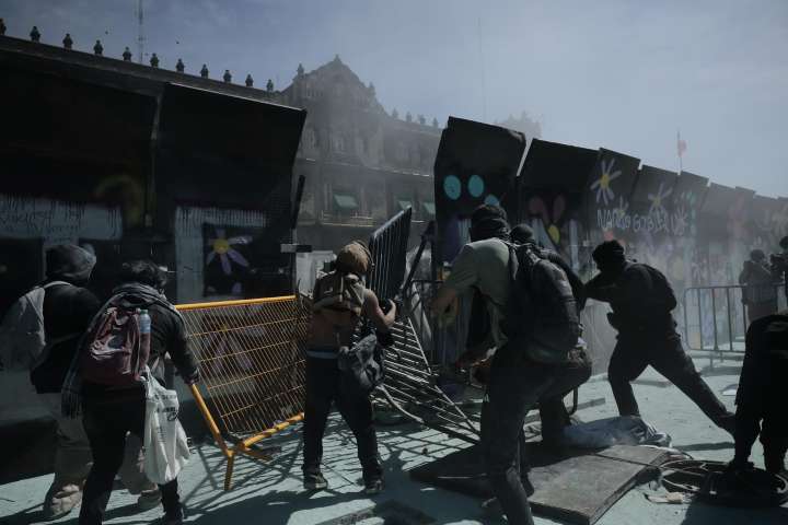 La marcha de la ‘Generación Z’ se alza contra Sheinbaum