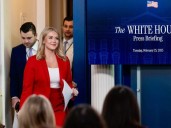 ICE detenide a familiar de la secretaria de prensa de la Casa Blanca, Karoline Leavitt