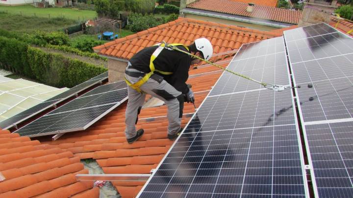 IU propone impulsar tres nuevas comunidades energéticas: «Hay que avanzar en la transición ecológica»