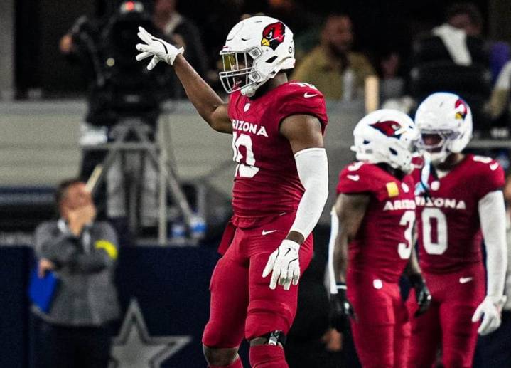 Se impone Arizona a Dallas