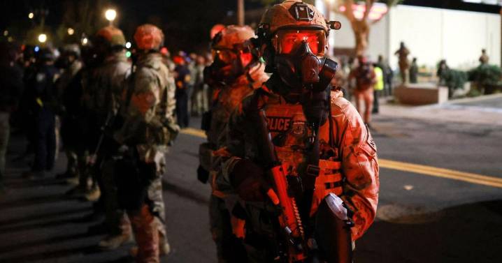 Federal judge extends order blocking Trump from deploying National Guard troops to Portland