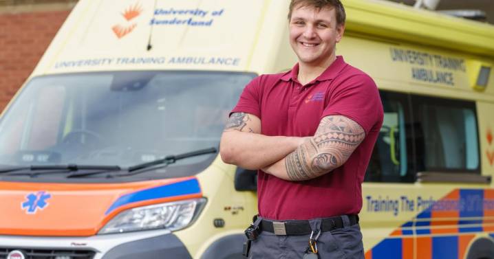 Ex-firefighter training as paramedic with air ambulance