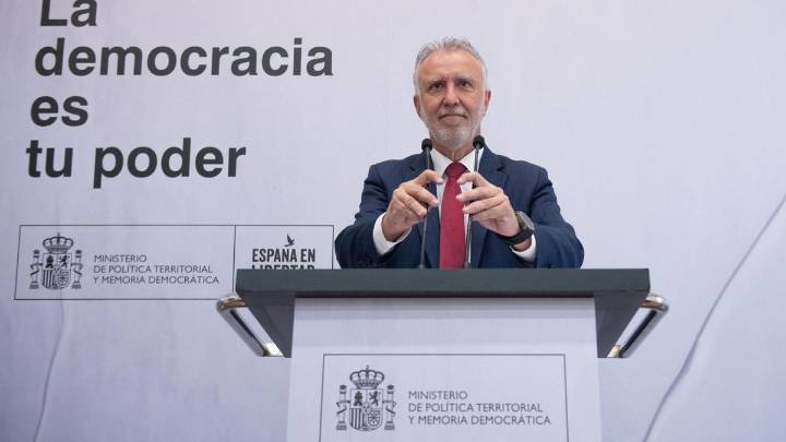Influencers, videojuegos o festivales: el Gobierno lanza una campaña dirigida a los jóvenes para "defender la democracia"