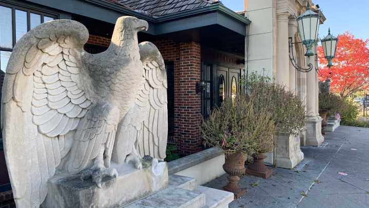 Rockford restaurant owner, bookkeeper charged with sales tax evasion