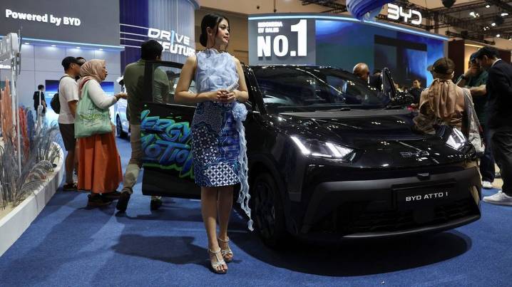 BYD prevé vender 25.000 coches este año en España y prepara una red de cargadores rápidos