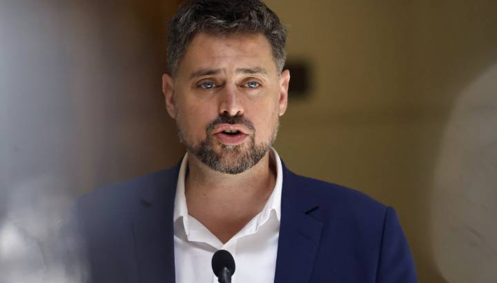 Diputado Manouchehri y acusación constitucional contra juez Simpertigue: “Acá lo que vemos es crimen organizado”