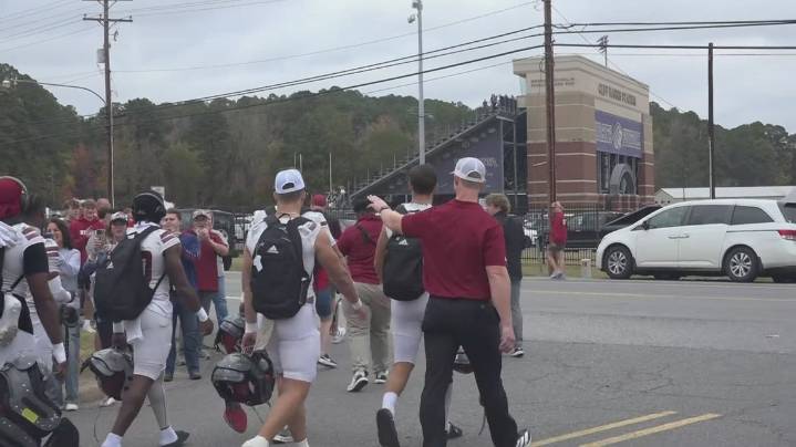 No gameday? No problem | Football fans enjoy 98th 'Battle of the Ravine' in Arkadelphia
