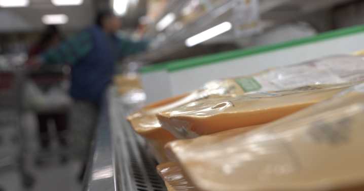 State Market lowers prices to support community during government shutdown