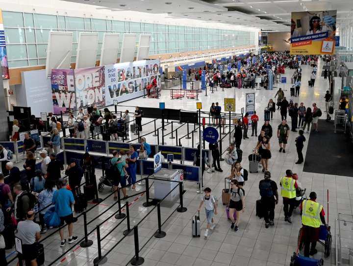 BWI Marshall among airports facing flight cuts