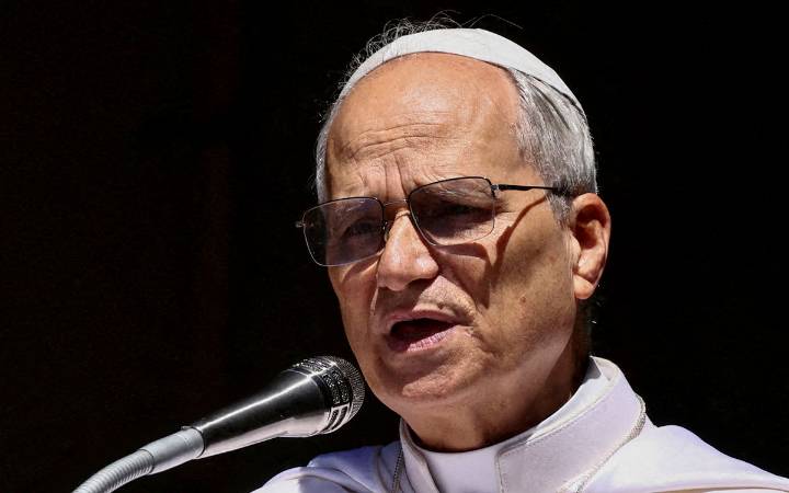 Un cónyuge es suficiente para ser feliz, dice El Vaticano a los católicos