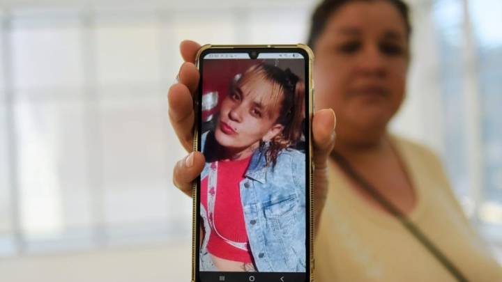Familiares de la víctima de femicidio en Villa Gobernador Gálvez reclaman justicia