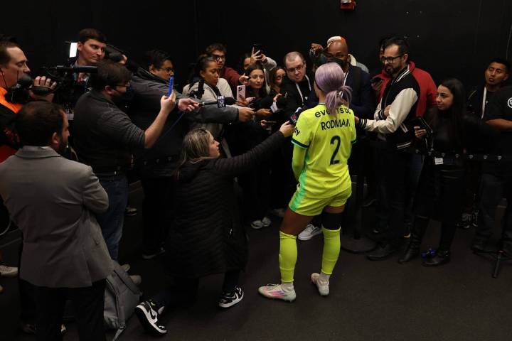 NWSL can’t keep Trinity Rodman and its current salary cap. It’s up to the league to choose