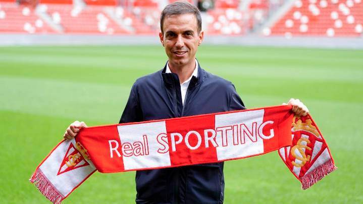 Borja empieza con números de Playoff en el Sporting y roza los de Ascenso directo