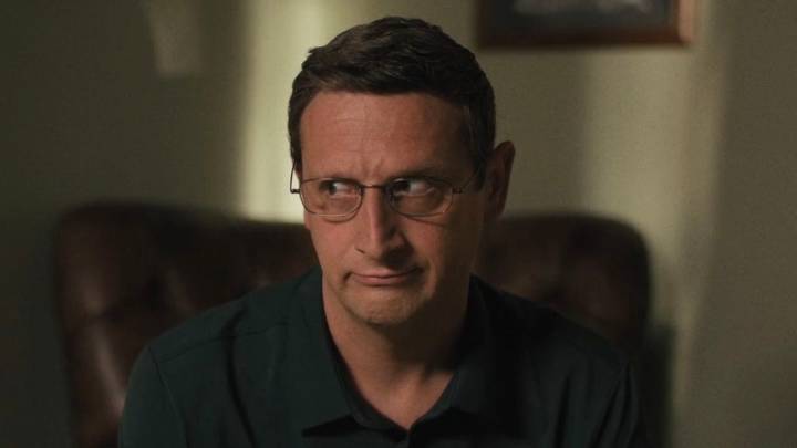 HBO's The Chair Company: I Have 2 Big Theories About Ron's Jeep Tours Fiasco