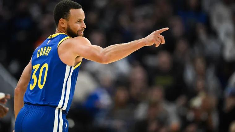 Warriors' Steph Curry passed Kobe Bryant, closing in on Michael Jordan's NBA record
