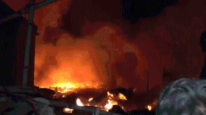 Delhi: Massive fire near Rithala Metro Station injures two, including child