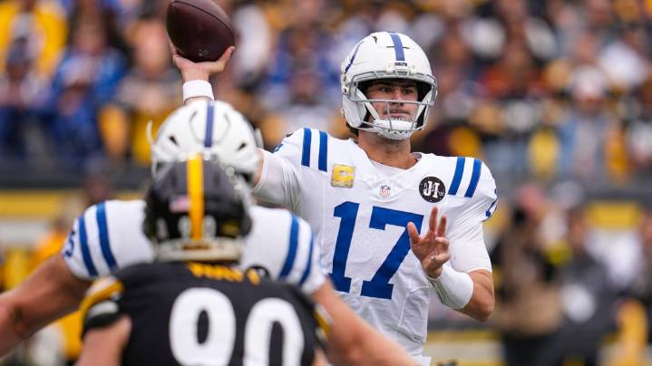 Onside kick fails and Colts fall to Steelers 27