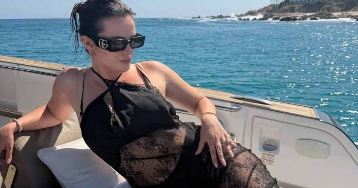 Bella Thorne's Bikini Video Packs Fun & Flirt Dance Moves