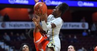 Delfosse scores 21, leads No. 6 Michigan past Syracuse in Hall of Fame Women’s Showcase