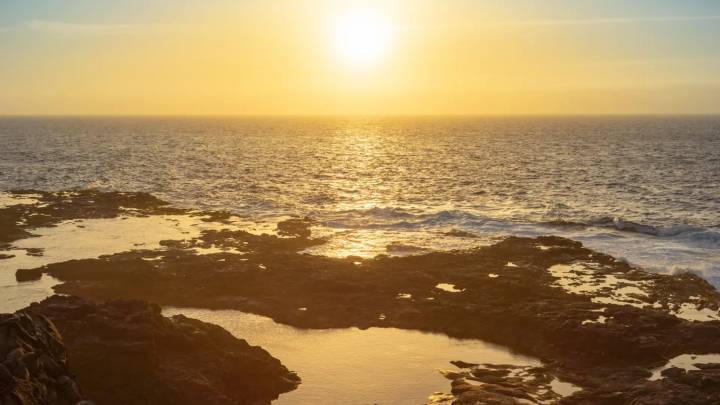 Otros cuatro heridos al ser arrastrados por el mar en Lanzarote