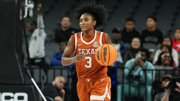 Rori Harmon gives No. 4 Texas win over No. 2 South Carolina