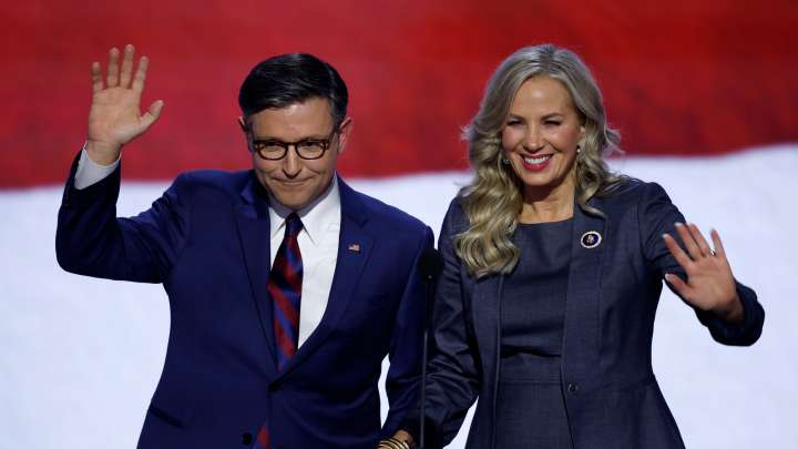 Mike Johnson & Wife Kelly's Joint Interview Is Giving Everyone The Ick (Holy Cringe