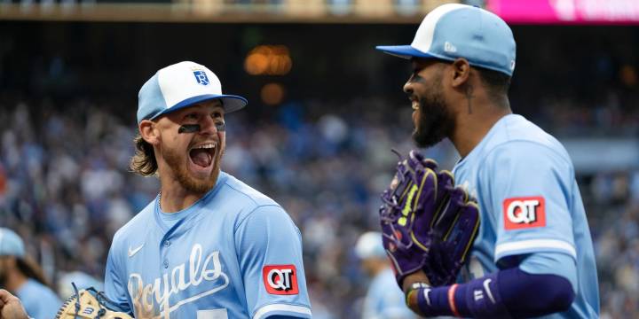 Bobby Witt Jr., Maikel Garcia win 2025 AL Gold Glove Awards