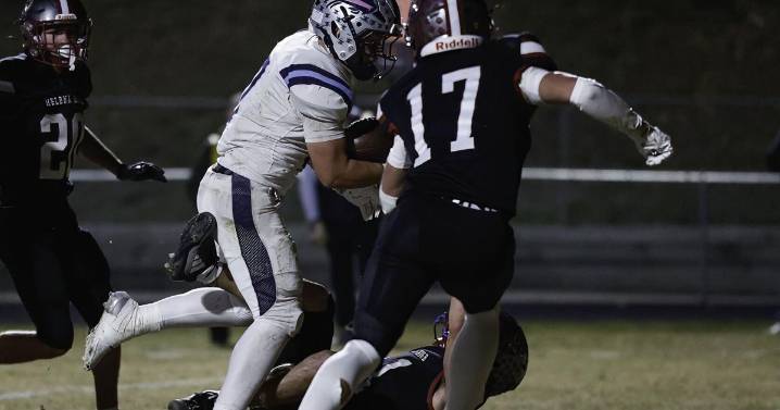 Cannonball: Running game sparks first Great Falls High playoff win since 2021