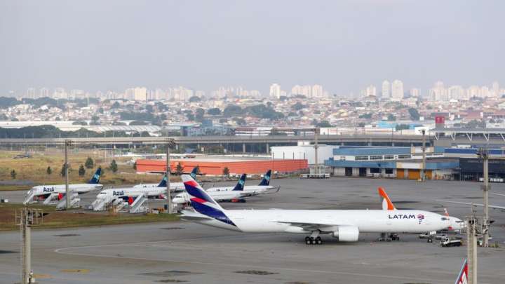 Latam Airlines Reprograma Vuelo hacia Caracas, Venezuela, ante Alerta de EUA