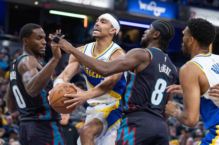 Deadspin | Pistons top Pacers, tie franchise mark with 13th straight win