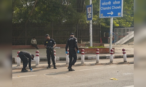 Delhi terror attack: Dr Umar Nabi's Pulwama house demolished