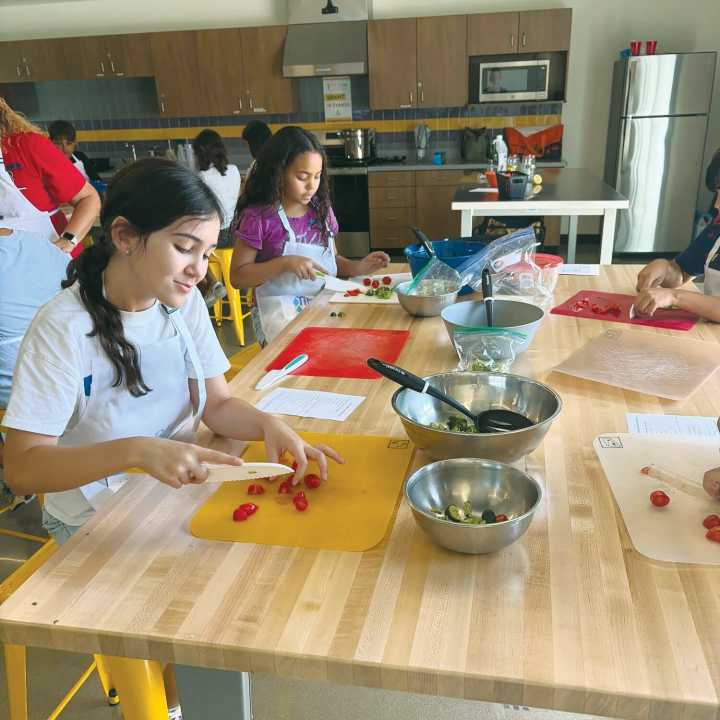 Chandler school district thanks voters for OKing bond