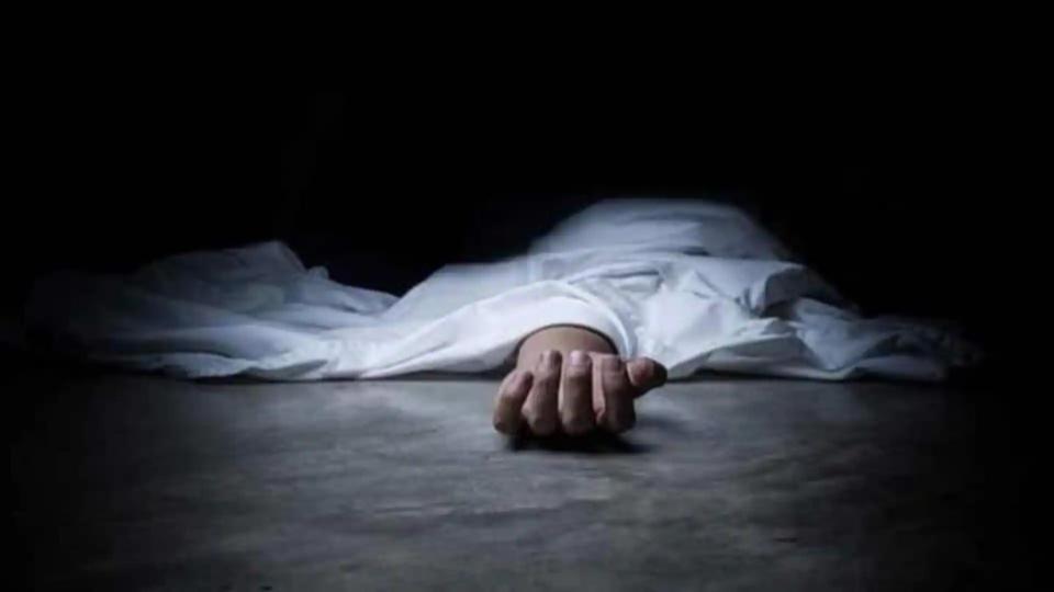 17-year-old boy ends life over scolding by parents in Karimnagar