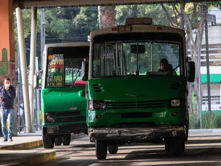 Establecen amento de tarifa a transporte público en CDMX