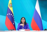 Vicepresidenta: EEUU presiona para que no vengan las aerolíneas