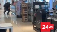 Armados, con rostro cubierto y atraco a perfumería: detalles del violento asalto en Mall Arauco Maipú