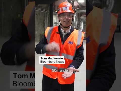 Finland’s big idea: Turning data center heat into power #shorts #finland #datacenters #energy