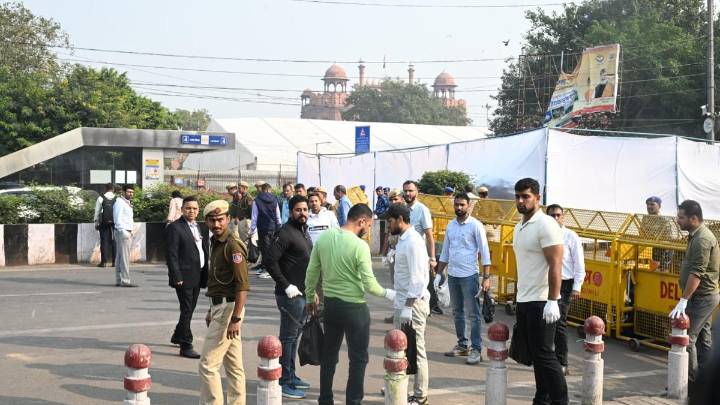 Delhi blast LIVE: Red Fort metro station to remain shut on Nov 12; death toll at 13