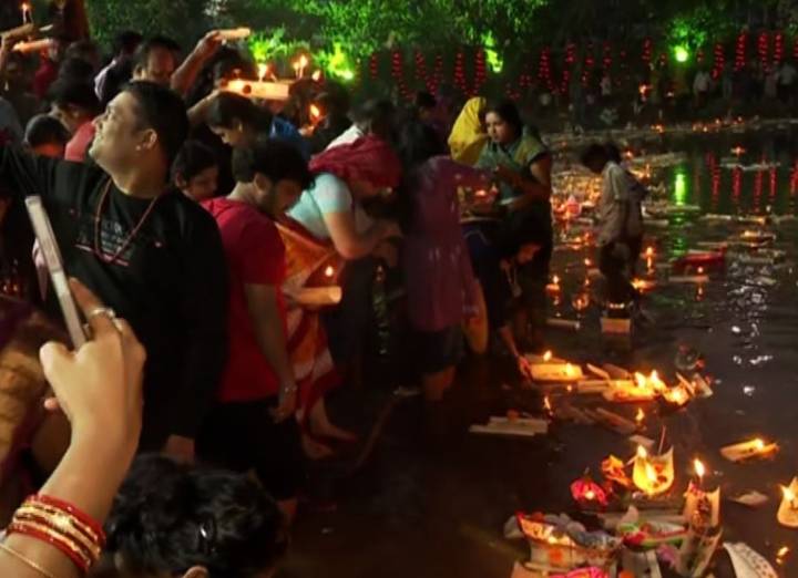 Miniature boats, Maritime memories! Boita Bandana brings alive Odisha’s ancient seafaring heritage on Kartik Purnima