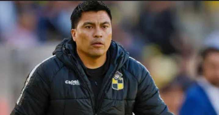 Querétaro avanza por Esteban González como nuevo técnico