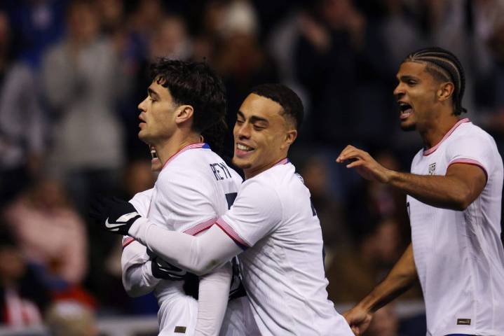 USMNT 2, Paraguay 1: Reyna scores in start; Pochettino's side unbeaten in 4