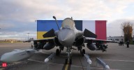 Ukraine to buy up to 100 Rafale planes from France